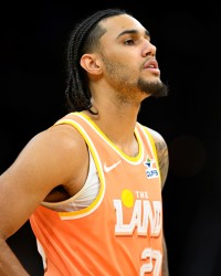 yl23455永利官网-表现很全面！泰森先发10中5贡献14分9板&amp;填满数据栏 三分3中2